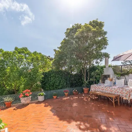 Ferienhaus Guestready - Stunning Home In Sintra-Cascais Park *