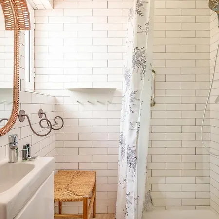 Nyaraló Guestready - Stunning Home In Sintra-Cascais Park